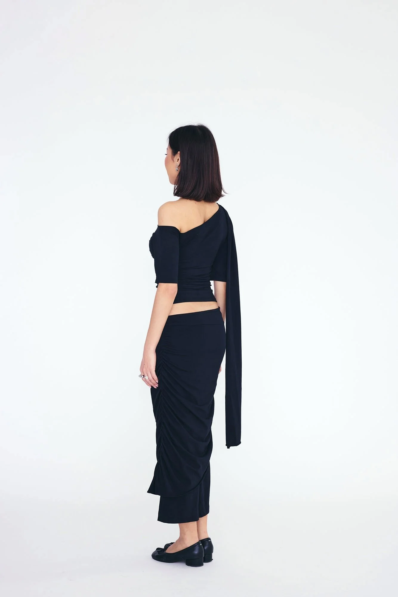 Aishwarya Black Set - Image 5