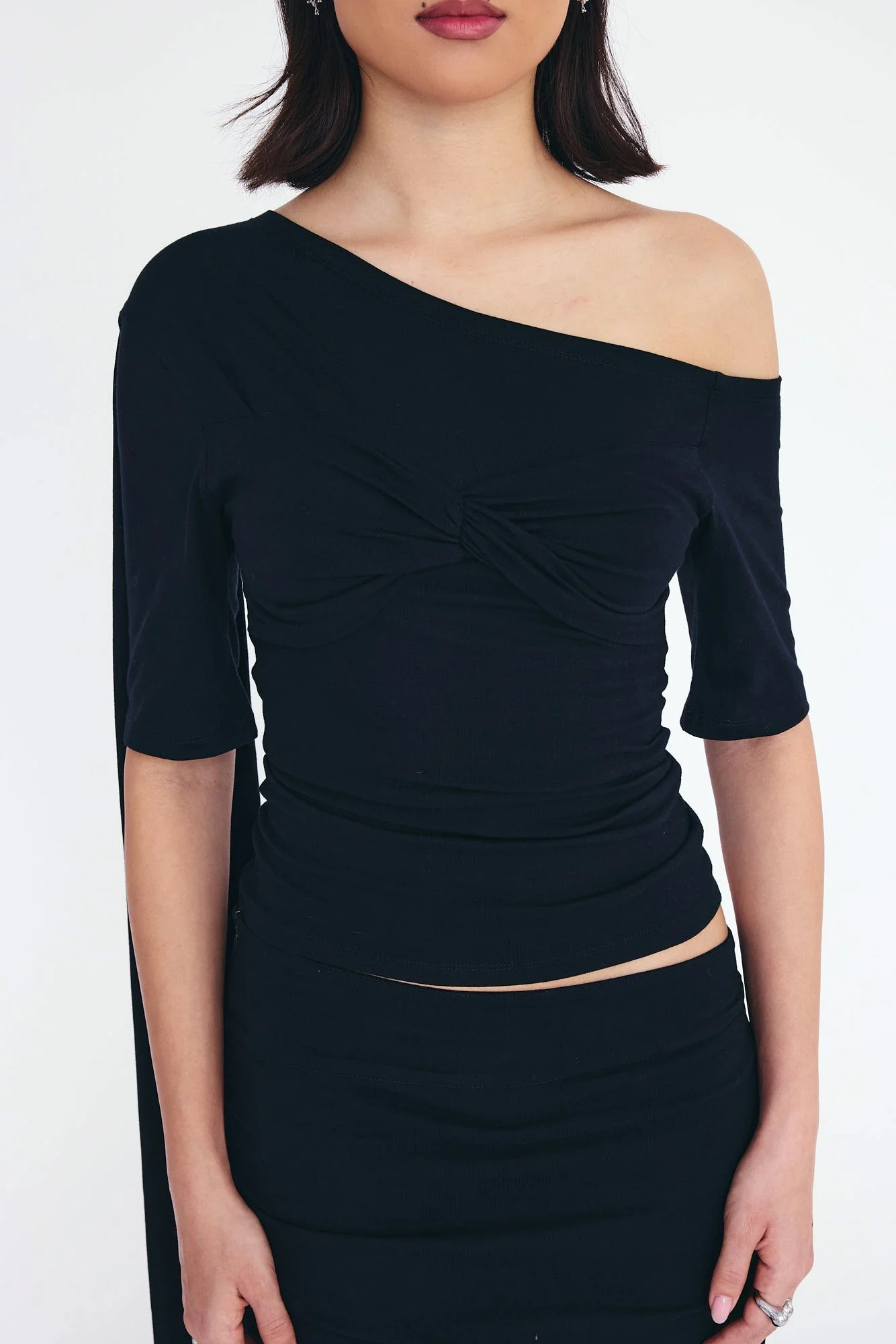 Aishwarya T-shirt - Image 6