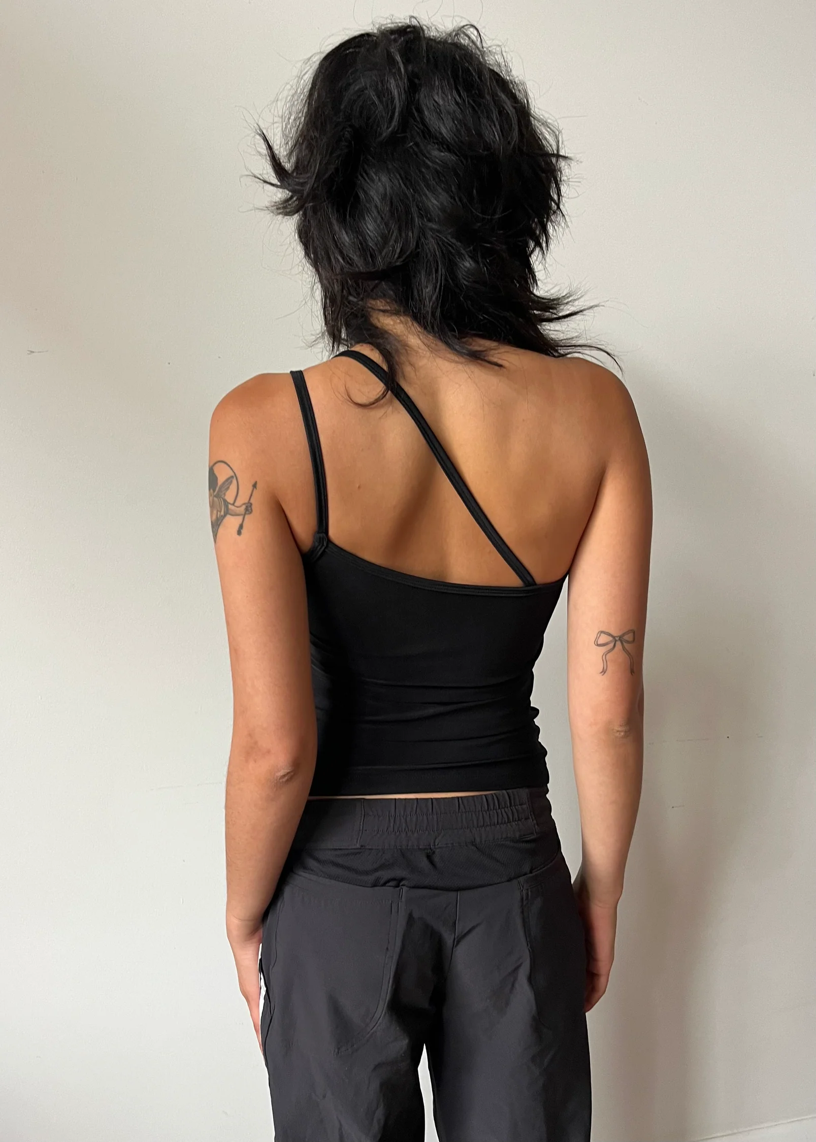BLACK HOOK AND EYE DOUBLE STRAP TOP - Image 4