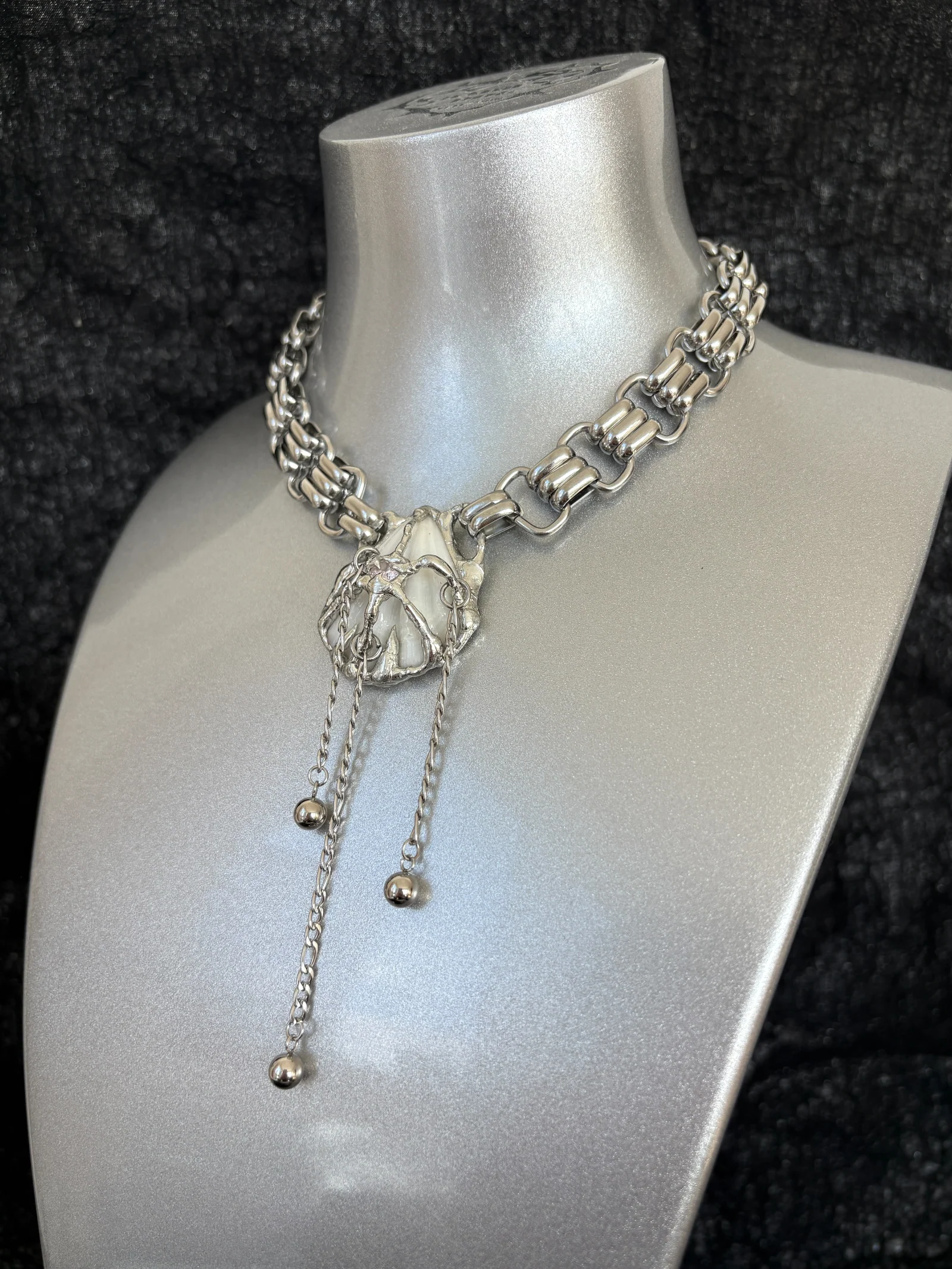 Chimes Necklace - Image 3