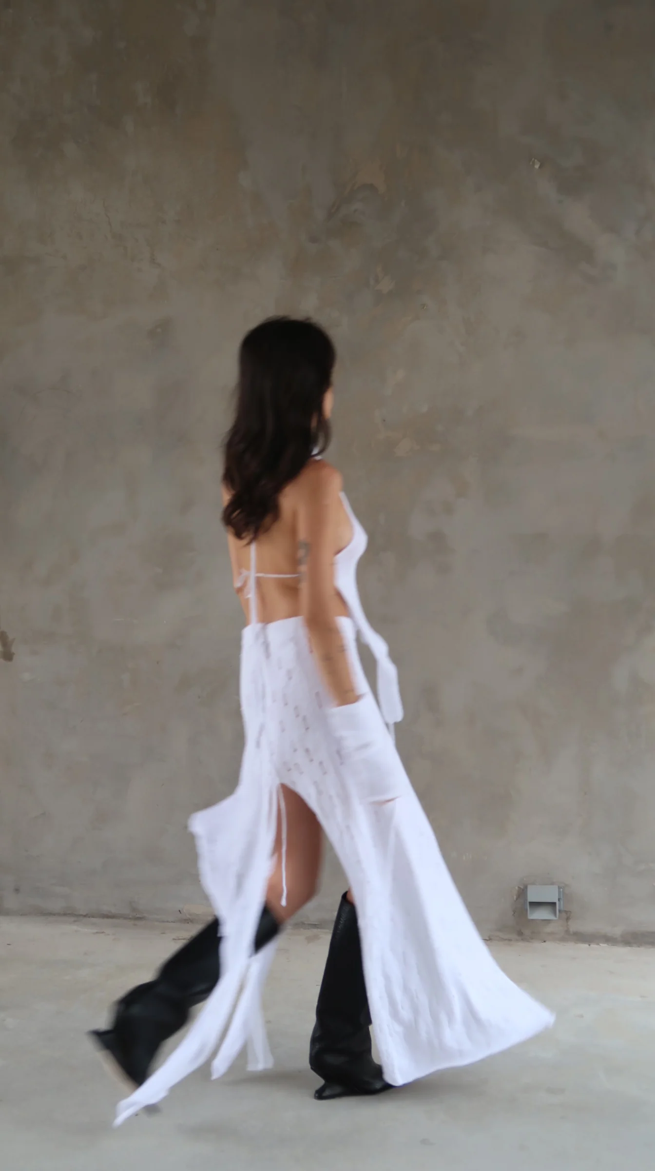 Concepto Irregular Skirt - Image 4