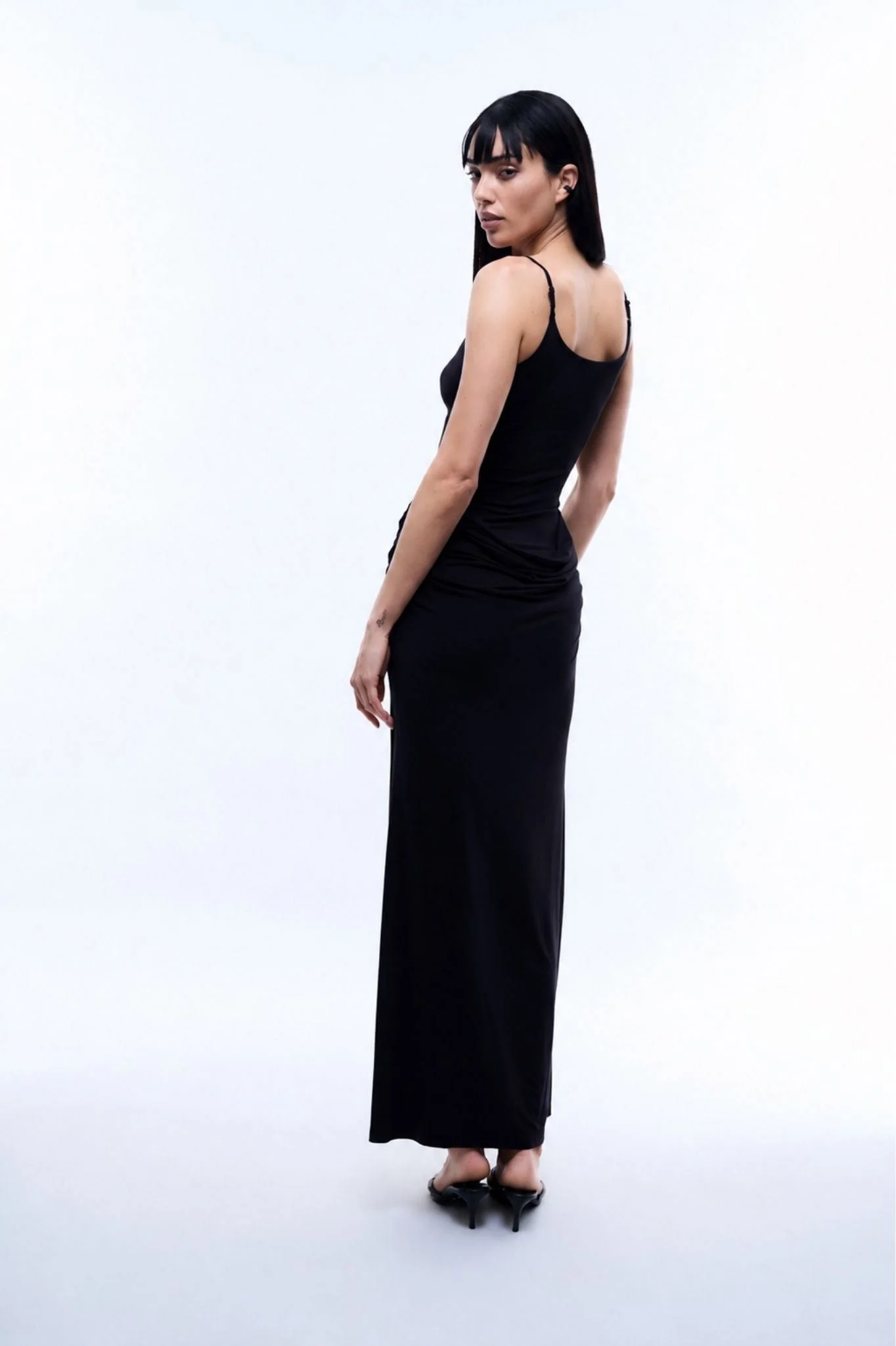 FULL MOON DRESS IN BLACK - Image 2