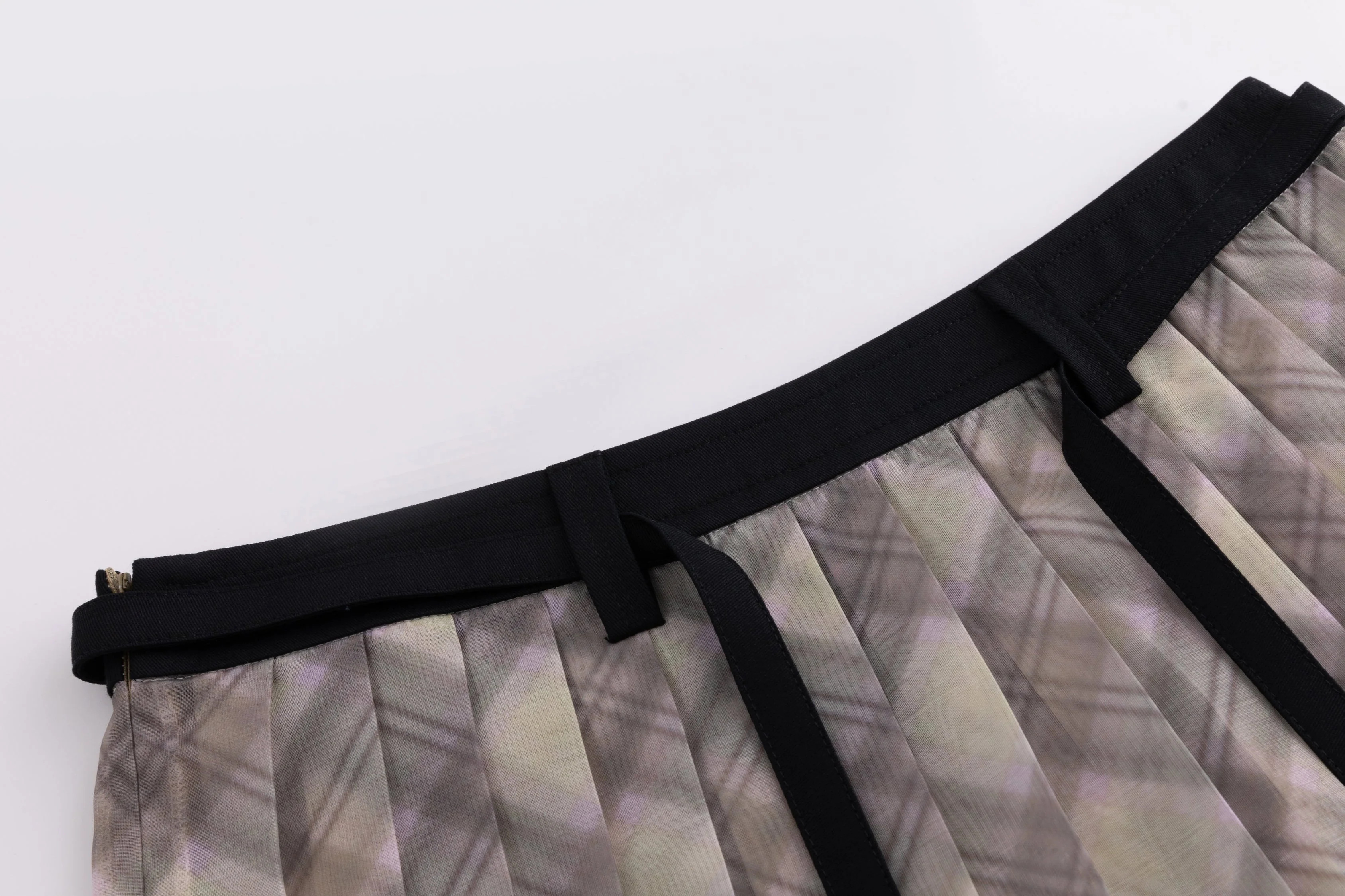 Patchwork Organza Pleated Midi Skirt Black Porcelain - Image 6