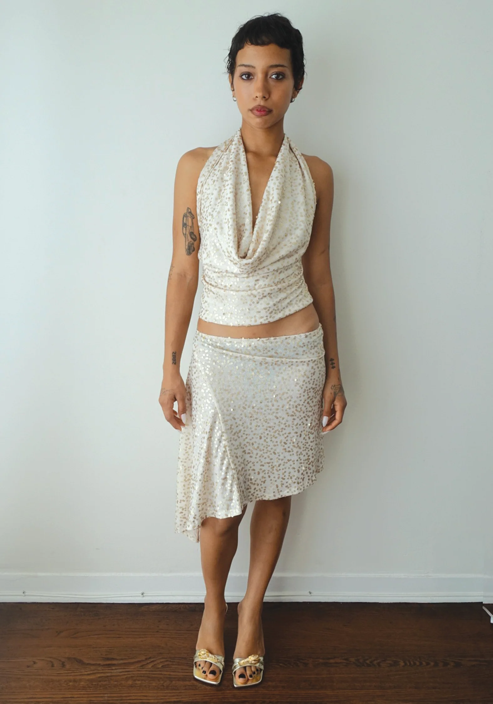 Psyche Top in Sunlight - Image 2