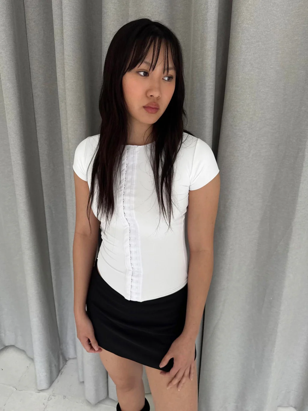SHORT SLEEVE MULTI-HOOK TOP - WHITE - Image 3
